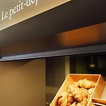 Bordeaux Sur 호텔 2*