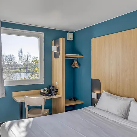 Bordeaux Sur Hotel 3*
