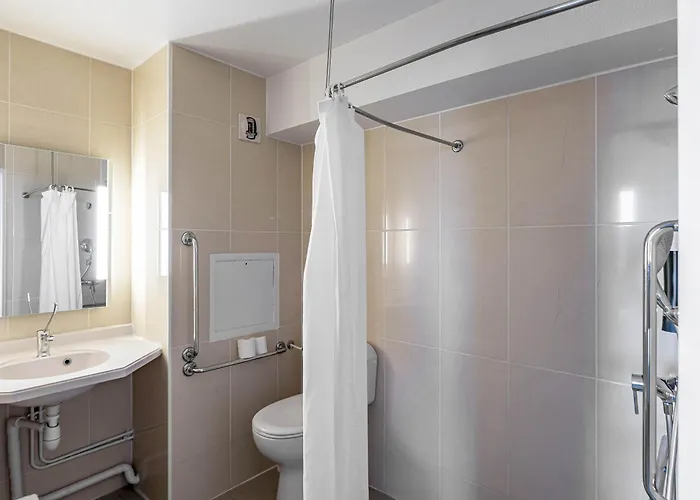 Hotel Bordeaux Sur 2*