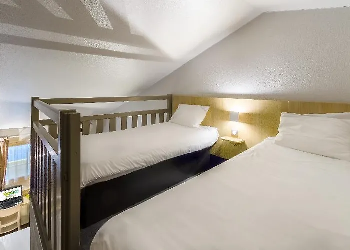 Hotel Bordeaux Sur 2*